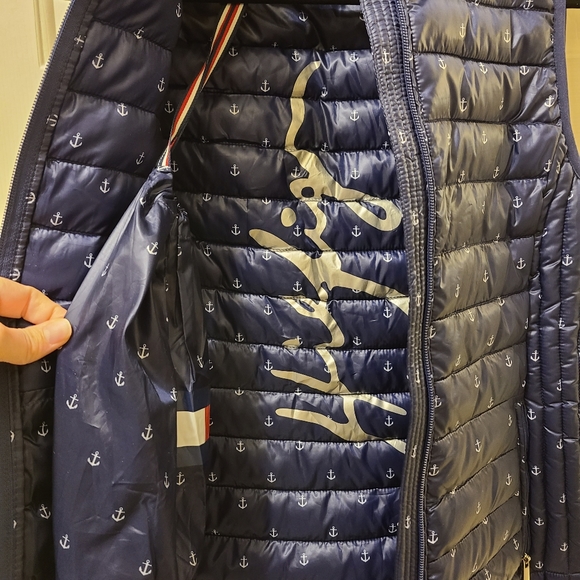 Tommy Hilfiger Packable Puffer Vest Size Small - Picture 3 of 4